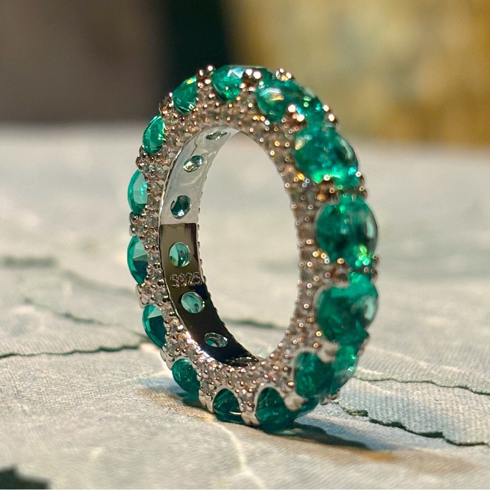 Italian sterling silver ring .925